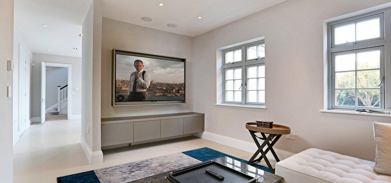 Highdown Road interior